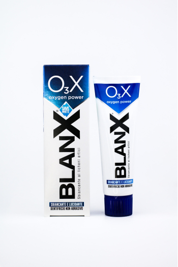 Отбеливающая зубная паста BlanX O3X Oxygen Power 75 мл