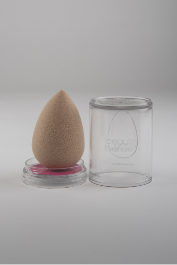 Спонж для нанесения макияжа BeautyBlender Nude