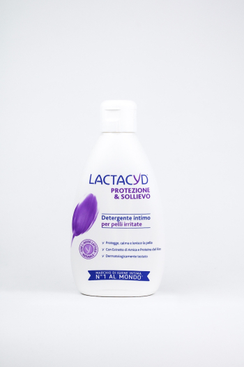 LACTACYD ЗАСІБ ДЛЯ ІНТИМНОЇ ГІГІЄНИ LACTACYD DET.INT.LENITIVO M300