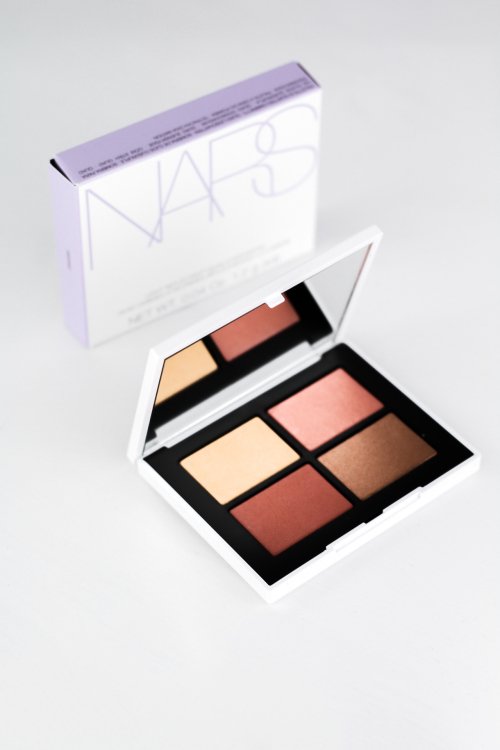 Палітра тіней NARS Light Reflecting Quad Eyeshadow Palette