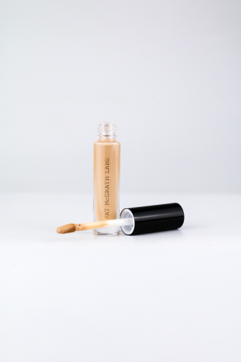 Консилер Pat McGrath Skin Fetish: Sublime Perfection Concealer LM12